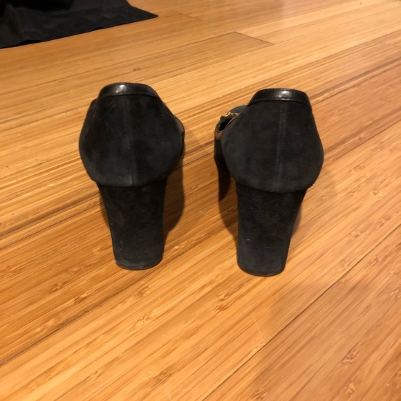 Now Available!! Gucci classic horsebit heel - Picture 5 of 5